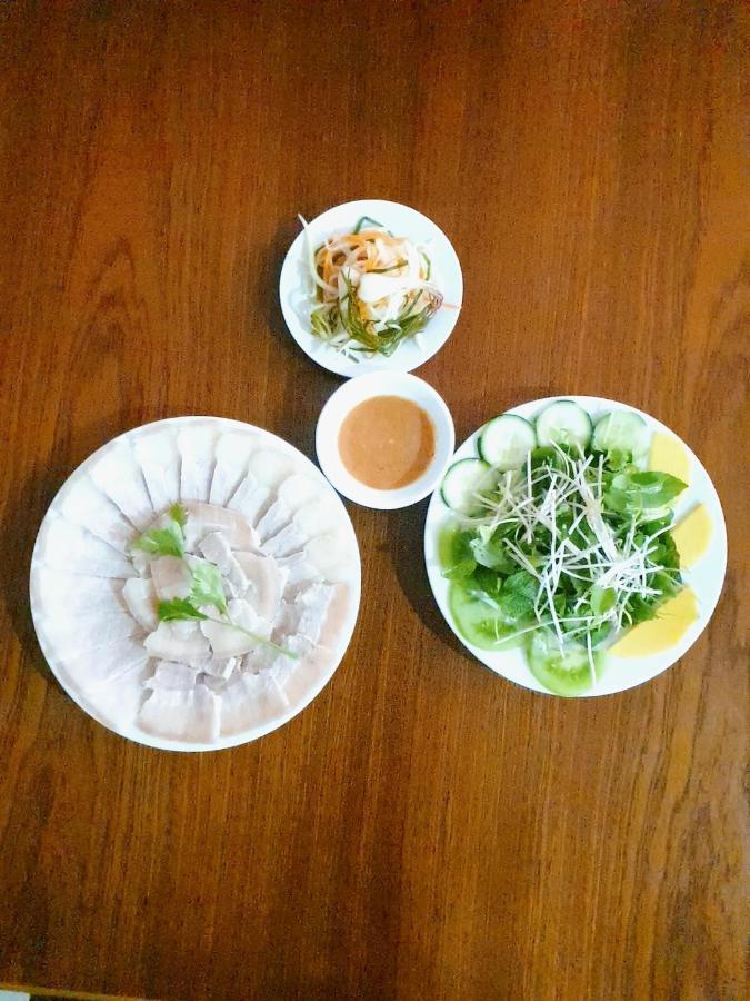 Que Huong Hotel กวีเญิน ภายนอก รูปภาพ